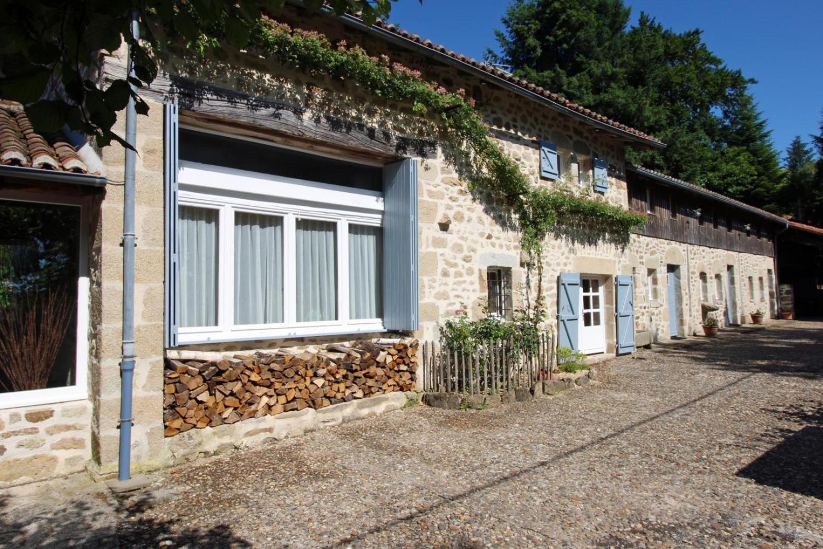 La Grande Foret Saint-Jouvent Kültér fotó
